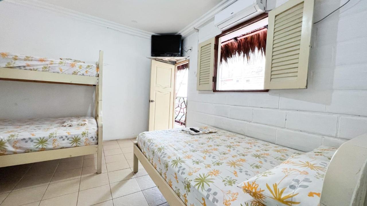 Arrecife Montanita Hostal エクステリア 写真