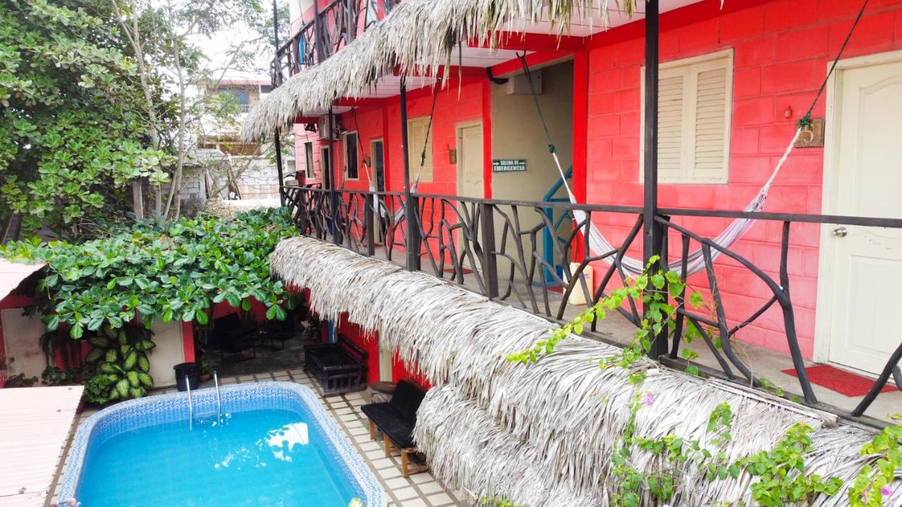 Arrecife Montanita Hostal エクステリア 写真
