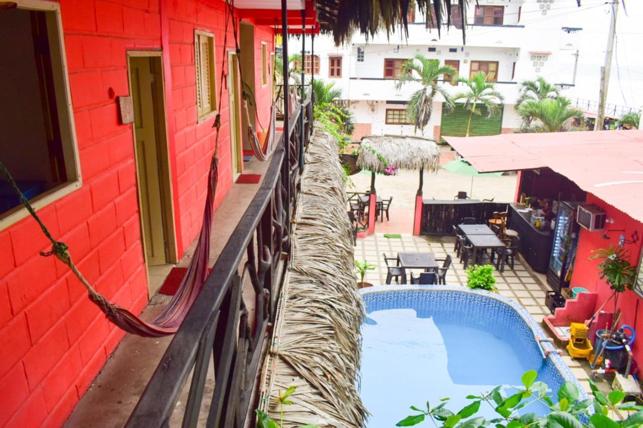 Arrecife Montanita Hostal エクステリア 写真