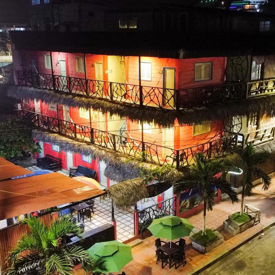 Arrecife Montanita Hostal エクステリア 写真
