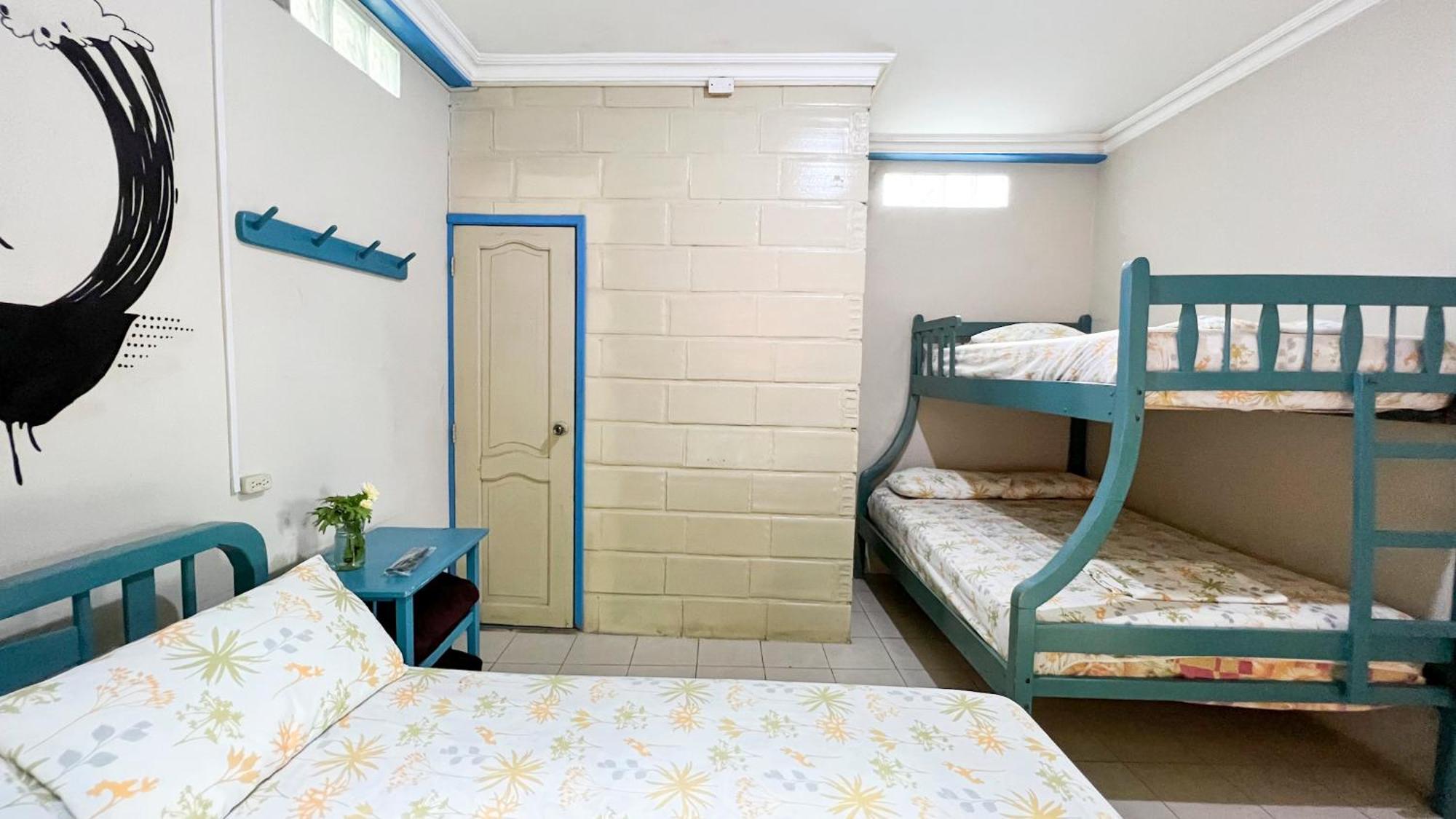 Arrecife Montanita Hostal エクステリア 写真