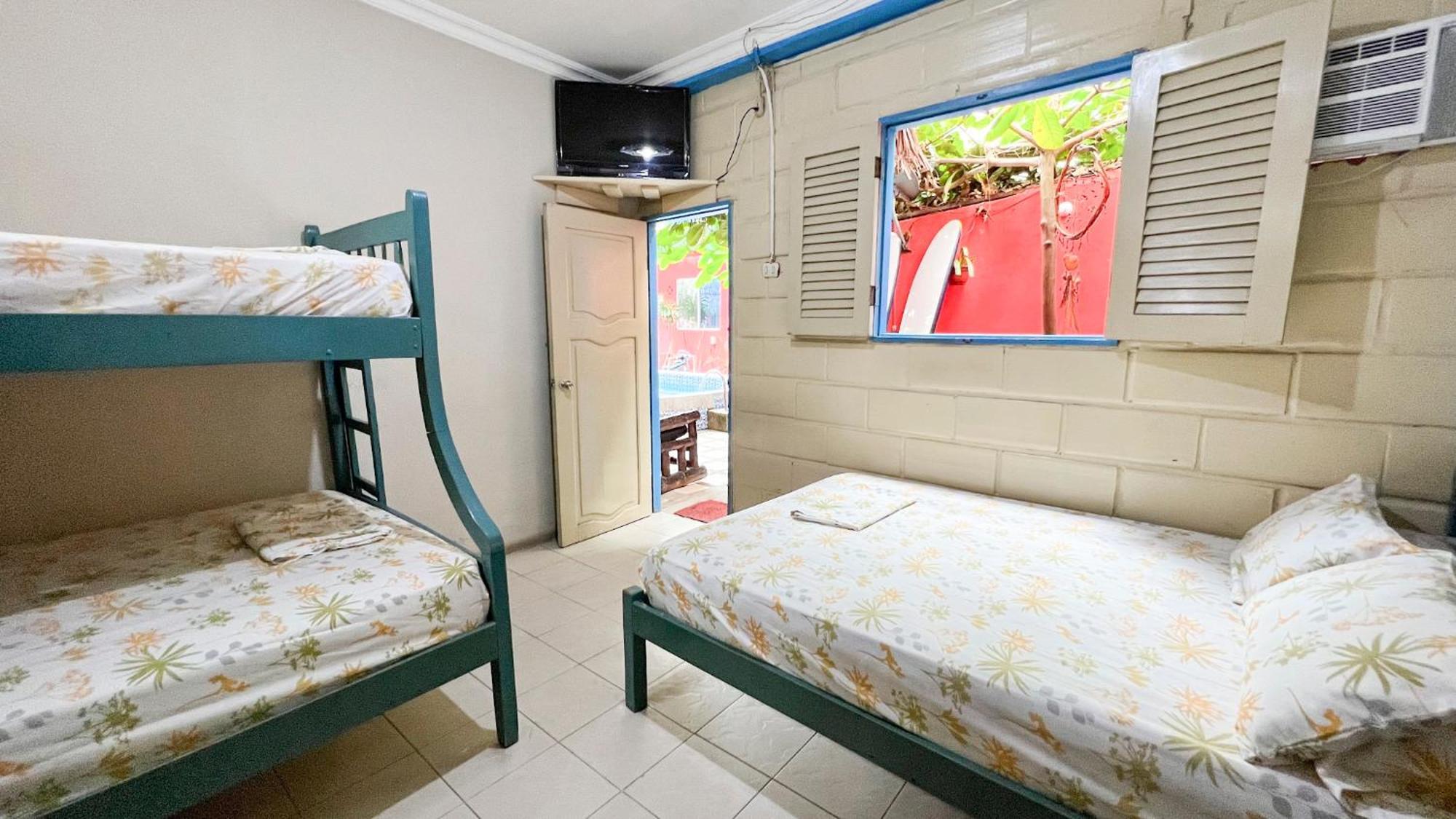 Arrecife Montanita Hostal エクステリア 写真