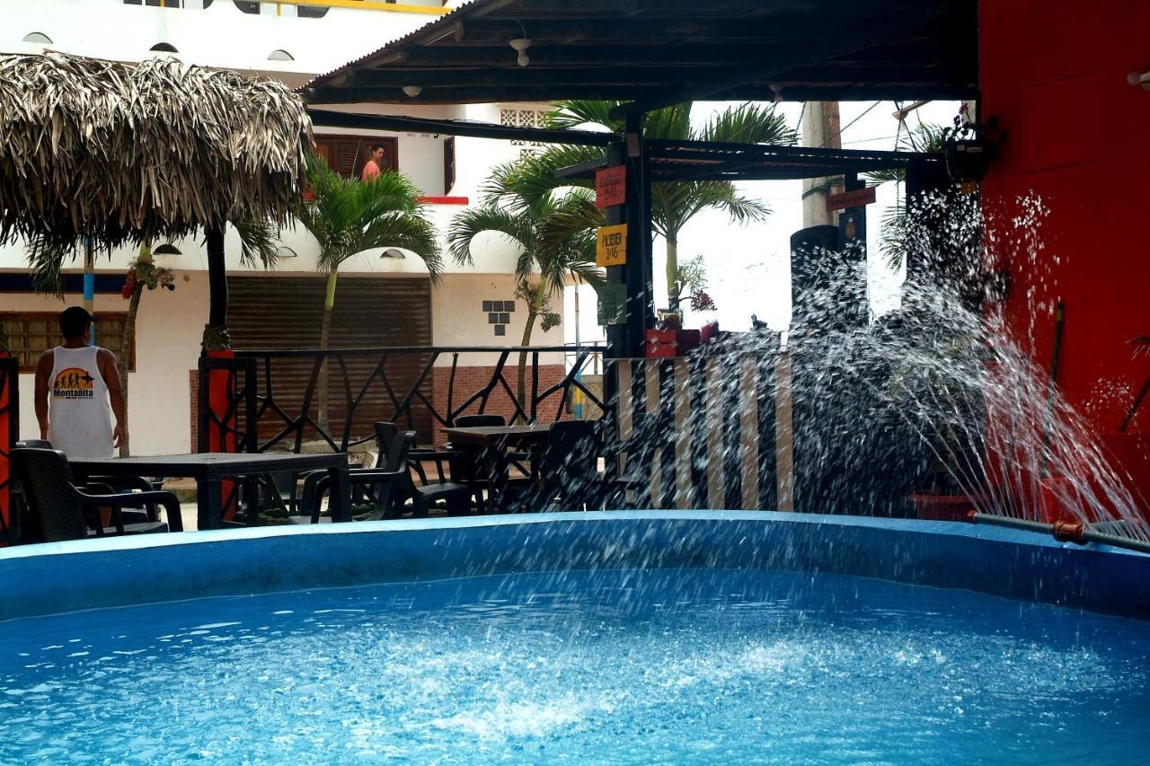 Arrecife Montanita Hostal エクステリア 写真
