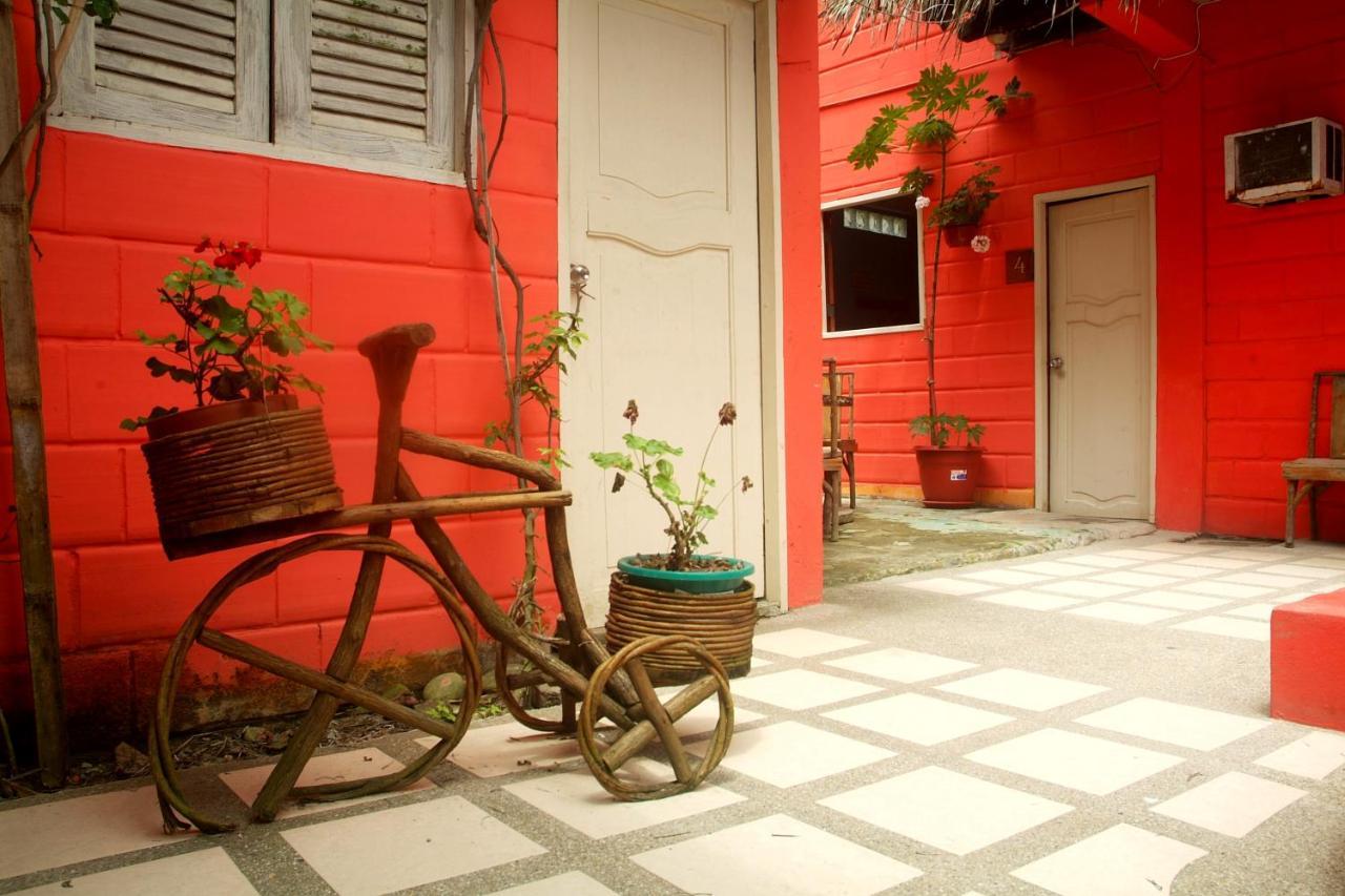 Arrecife Montanita Hostal エクステリア 写真